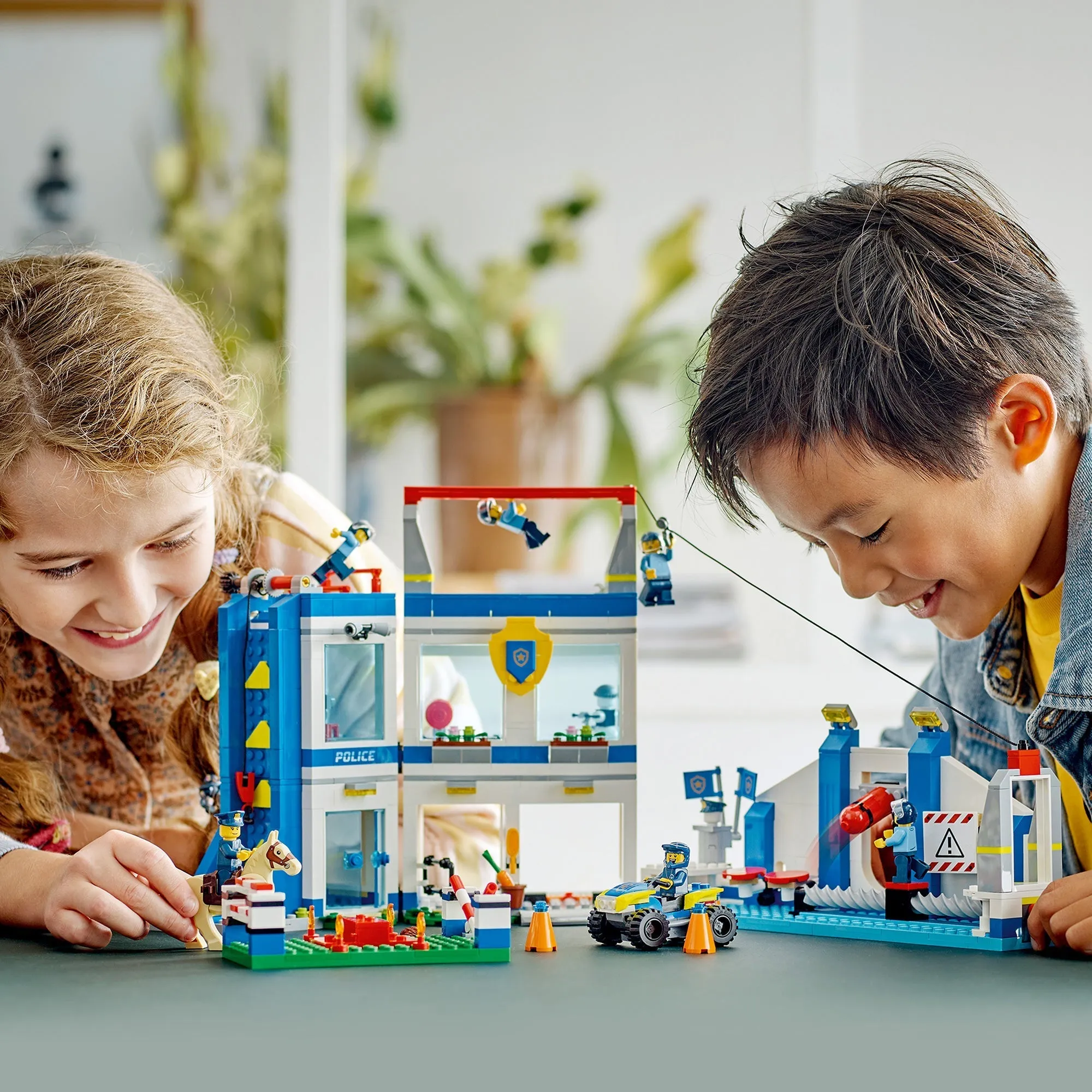LEGO City Police Training Academy, 60372, Ages 6 , 823 Pieces
