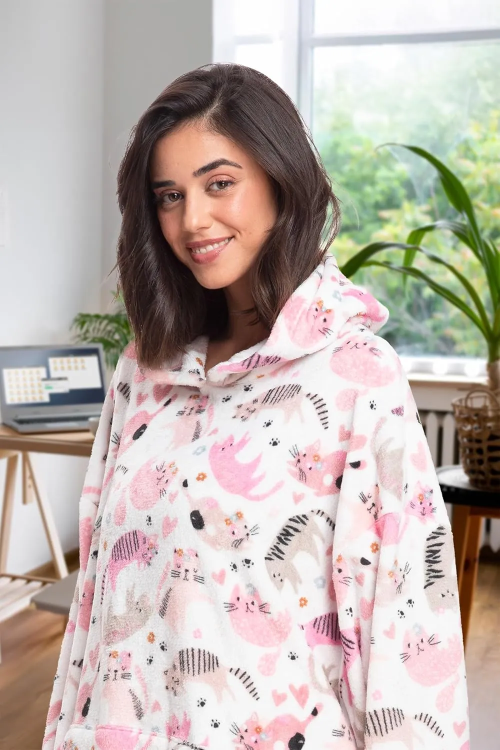 Mad Dog Sherpa Fleece Wearable Blanket Hoodie for Adult Women with Long Sleeves, Cozy Hooded Poncho Jacket