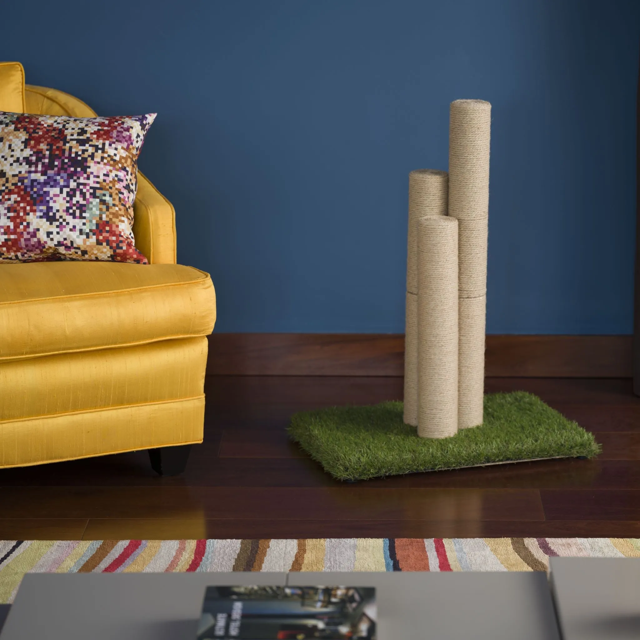 Skyline Scratching Post